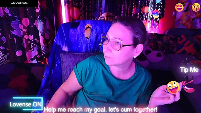 Snapshot of mature_lisa_naughty chatting on January 21, 2025, 2:37 pm mature lisa naughty online show from January 21, 2025, 2:37 pm