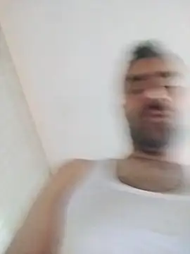 kevgir08 online show from December 13, 2025, 10:26 pm