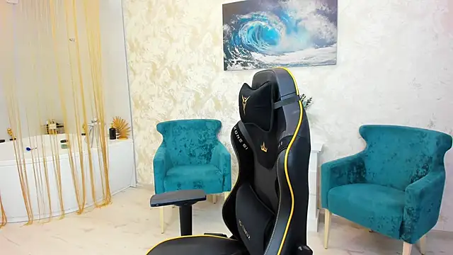 RedLipse online show from September 9, 2025, 3:28 am