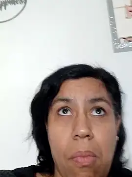 Molly newman6 online show from December 21, 2025, 9:49 am