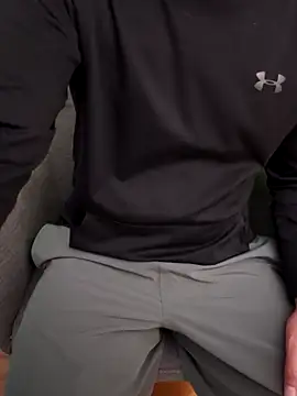 MrandMrsHaze online show from September 28, 2025, 4:40 am