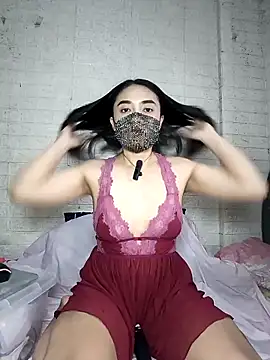  Shimmerlyn  online show from January 17, 2026, 7:57 am