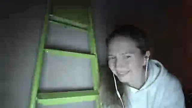 Snapshot of Sexy_MargoX_ chatting on January 20, 2025, 12:36 am Sexy MargoX online show from January 20, 2025, 12:36 am