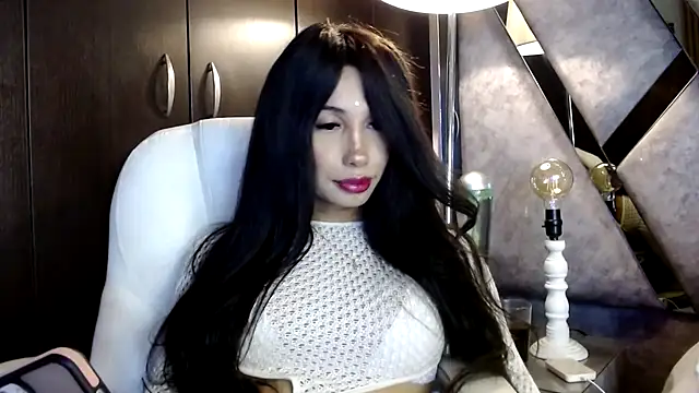 saraplayboy96 online show from April 16, 2026, 4:02 am