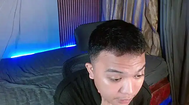 xsweetasian69x online show from January 17, 2025, 4:57 pm