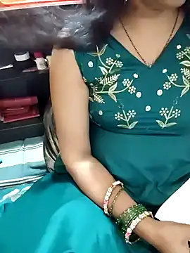 Snapshot of Diya_143 chatting on April 4, 2026, 4:26 pm Diya 143 online show from April 4, 2026, 4:26 pm