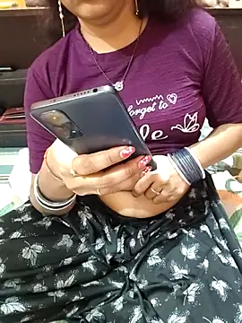 Snapshot of Diya_143 chatting on May 8, 2026, 7:25 am Diya 143 online show from May 8, 2026, 7:25 am