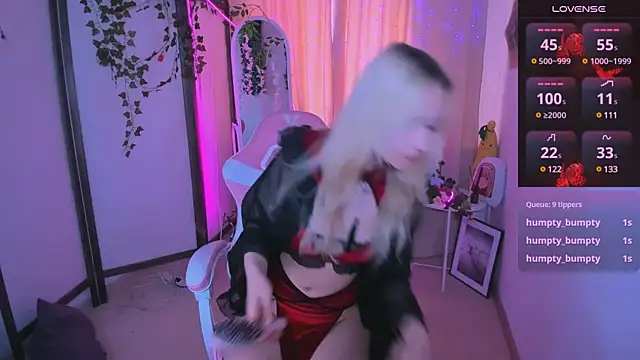 IrmaBell online show from March 20, 2025, 12:32 pm