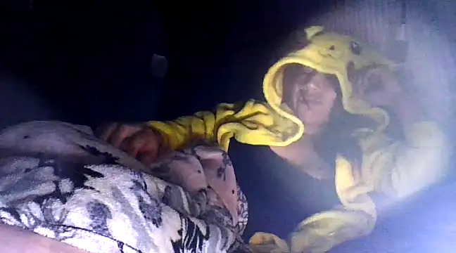 Shelzy420 online show from March 22, 2025, 6:43 am