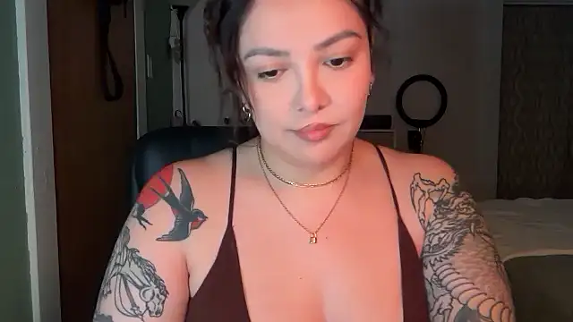nativepumpkin95 online show from October 14, 2025, 1:39 am