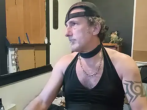 Snapshot of Punkie6669 chatting on January 1, 2025, 11:27 am Punkie6669 online show from January 1, 2025, 11:27 am