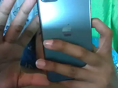 bettina love online show from April 16, 2026, 4:24 am