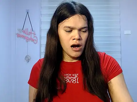 Miss Ivanawolf online show from May 4, 2026, 9:27 am