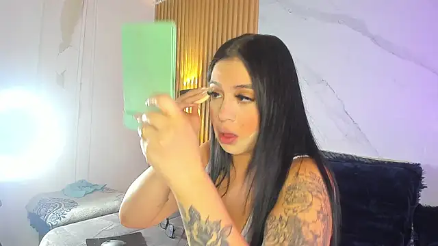 Snapshot of emilyconer chatting on October 9, 2025, 3:26 am emilyconer online show from October 9, 2025, 3:26 am