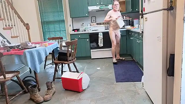 CDforU online show from September 16, 2025, 1:34 pm