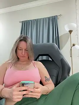 Vivian MayXxX online show from December 4, 2024, 5:49 am