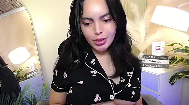 Snapshot of HotstuffCherrySummer chatting on January 11, 2025, 11:56 am HotstuffCherrySummer online show from January 11, 2025, 11:56 am