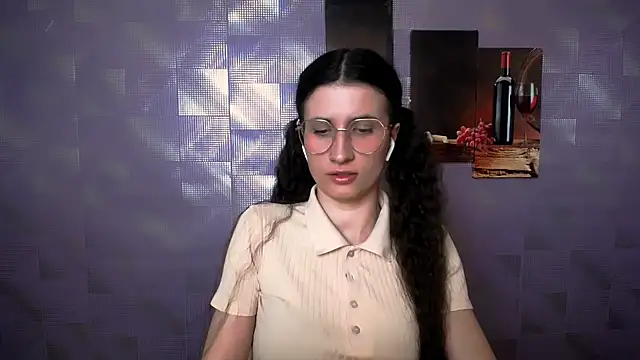 MaryEm976 online show from March 28, 2026, 1:33 pm