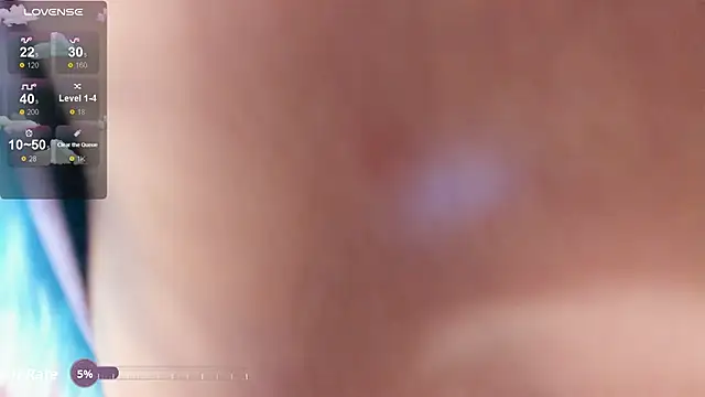 Atenea Klett  online show from September 27, 2025, 1:49 pm