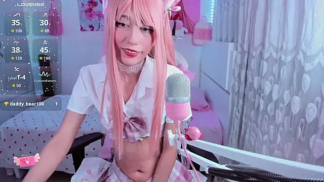 mia kawaii05 online show from May 23, 2026, 12:16 am