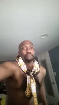 Snapshot of PartyAnimalfreak chatting on March 7, 2026, 7:11 pm PartyAnimalfreak online show from March 7, 2026, 7:11 pm