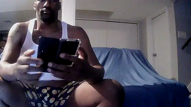 Snapshot of PartyAnimalfreak chatting on April 4, 2026, 8:45 am PartyAnimalfreak online show from April 4, 2026, 8:45 am