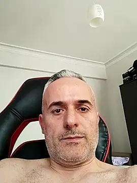 pussylove39 online show from December 2, 2025, 9:47 am