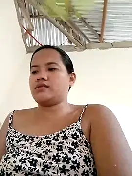 Snapshot of Sexiest_quen chatting on December 9, 2024, 5:40 am Sexiest quen online show from December 9, 2024, 5:40 am