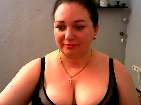 AmanaGi online show from January 25, 2025, 12:47 pm