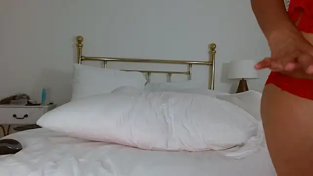 xxxvibesxo online show from March 31, 2026, 3:30 am