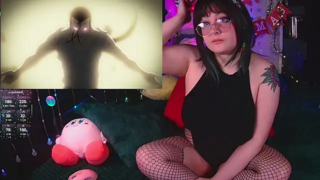 evamila online show from November 18, 2025, 12:31 pm