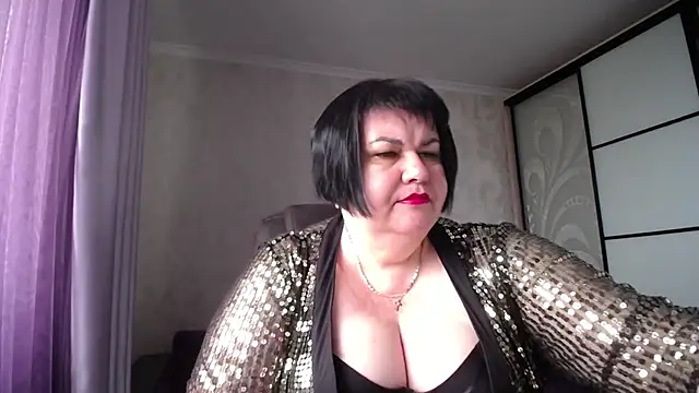 JuicyLady Di online show from September 19, 2025, 5:09 am