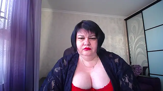 JuicyLady Di online show from February 1, 2026, 6:01 am