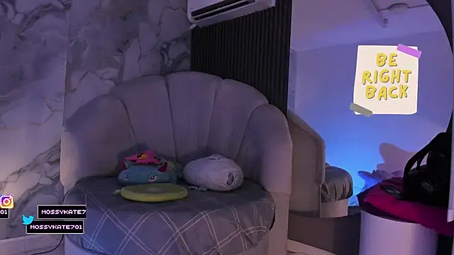 Katemoss70 online show from April 8, 2026, 12:27 pm