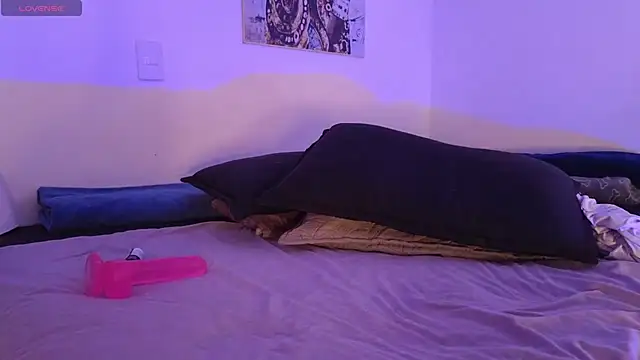 Snapshot of Corina_Ts chatting on November 4, 2025, 11:53 am Corina Ts online show from November 4, 2025, 11:53 am