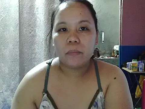 hotcastlexxx online show from June 22, 2026, 7:27 am