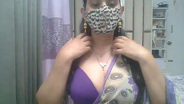 Lovelywife786 online show from April 5, 2026, 5:48 am