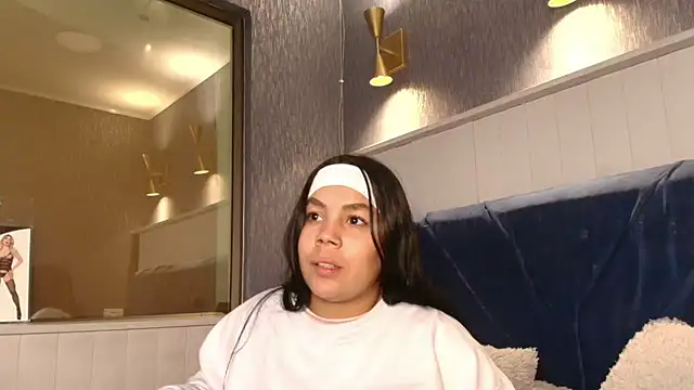 EmilyQueen3x online show from March 20, 2026, 1:27 pm