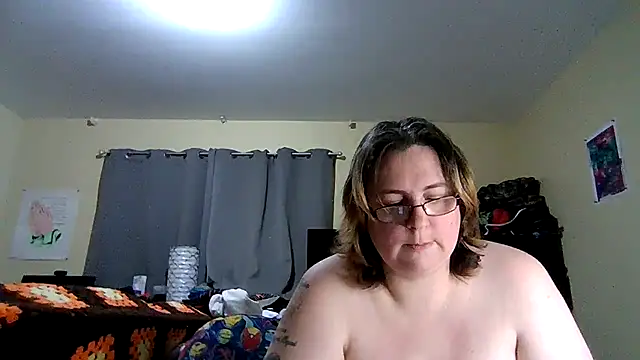 newfieocean online show from February 19, 2025, 1:29 am