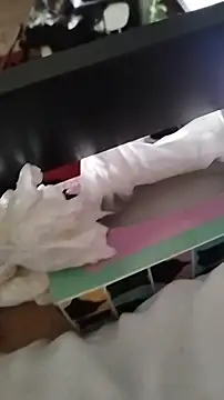 Purple Flamingo online show from February 15, 2026, 9:08 am