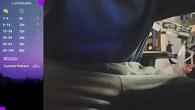 Purple Flamingo online show from March 1, 2026, 6:21 pm