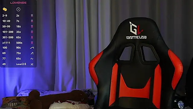 Just alice online show from March 17, 2025, 5:16 pm