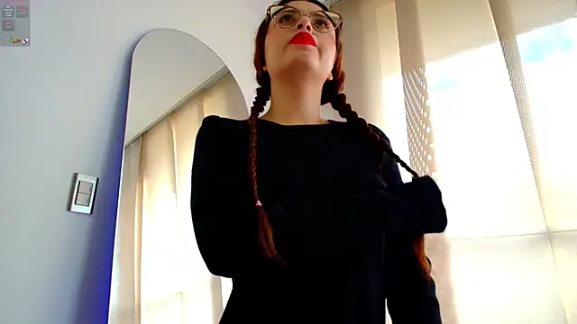 Pleasure Vibes23 online show from November 5, 2025, 12:49 pm