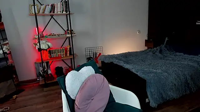 Aleksa Foxy online show from March 8, 2025, 4:34 am