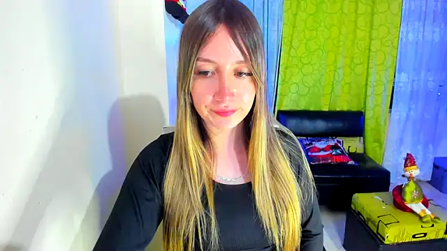 Snapshot of horny__molly_ chatting on December 6, 2024, 2:46 am horny  molly  online show from December 6, 2024, 2:46 am