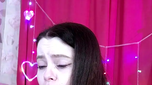 IVYDEAN online show from June 29, 2026, 5:02 pm