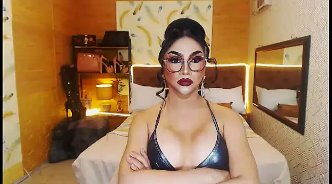 MeatyhorsecockMistress online show from February 15, 2025, 4:01 pm