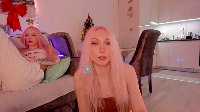 AlexRoseLiRed online show from January 4, 2025, 2:35 am