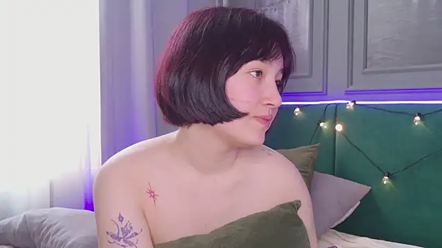 Snapshot of So_audrey chatting on February 24, 2025, 9:21 am So audrey online show from February 24, 2025, 9:21 am