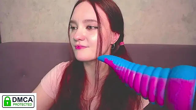 Alyssa   Scarlet online show from November 7, 2025, 9:37 pm